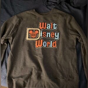 Disney Sweatshirt Size L Worn Once